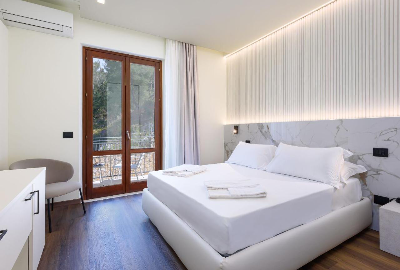 Albergo Auralba ซานวิโต โลคาโป ภายนอก รูปภาพ