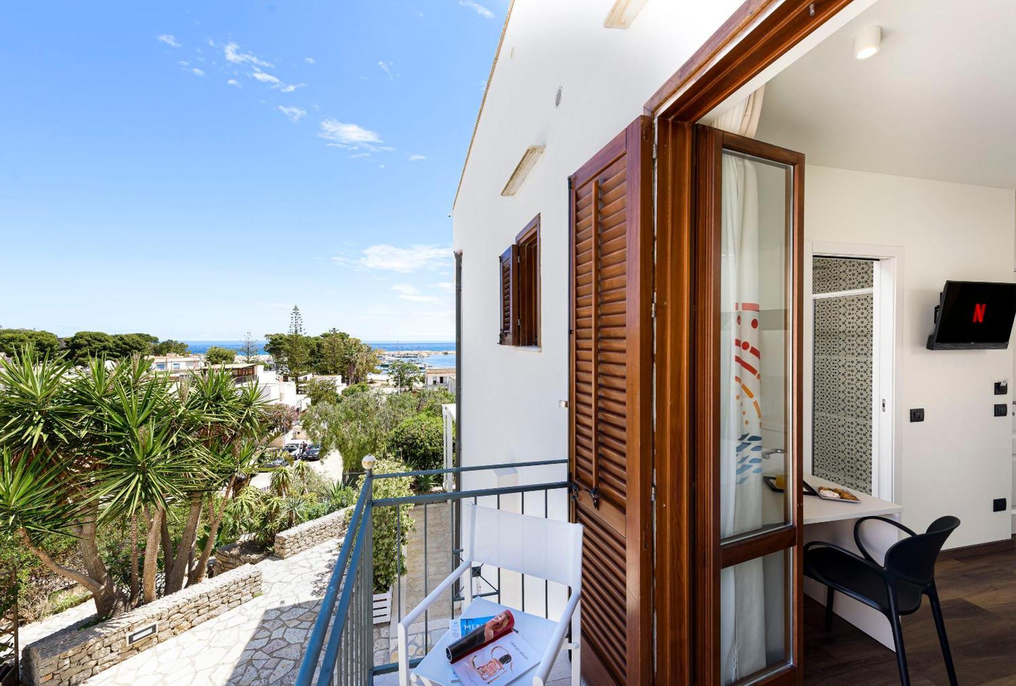 Albergo Auralba ซานวิโต โลคาโป ภายนอก รูปภาพ