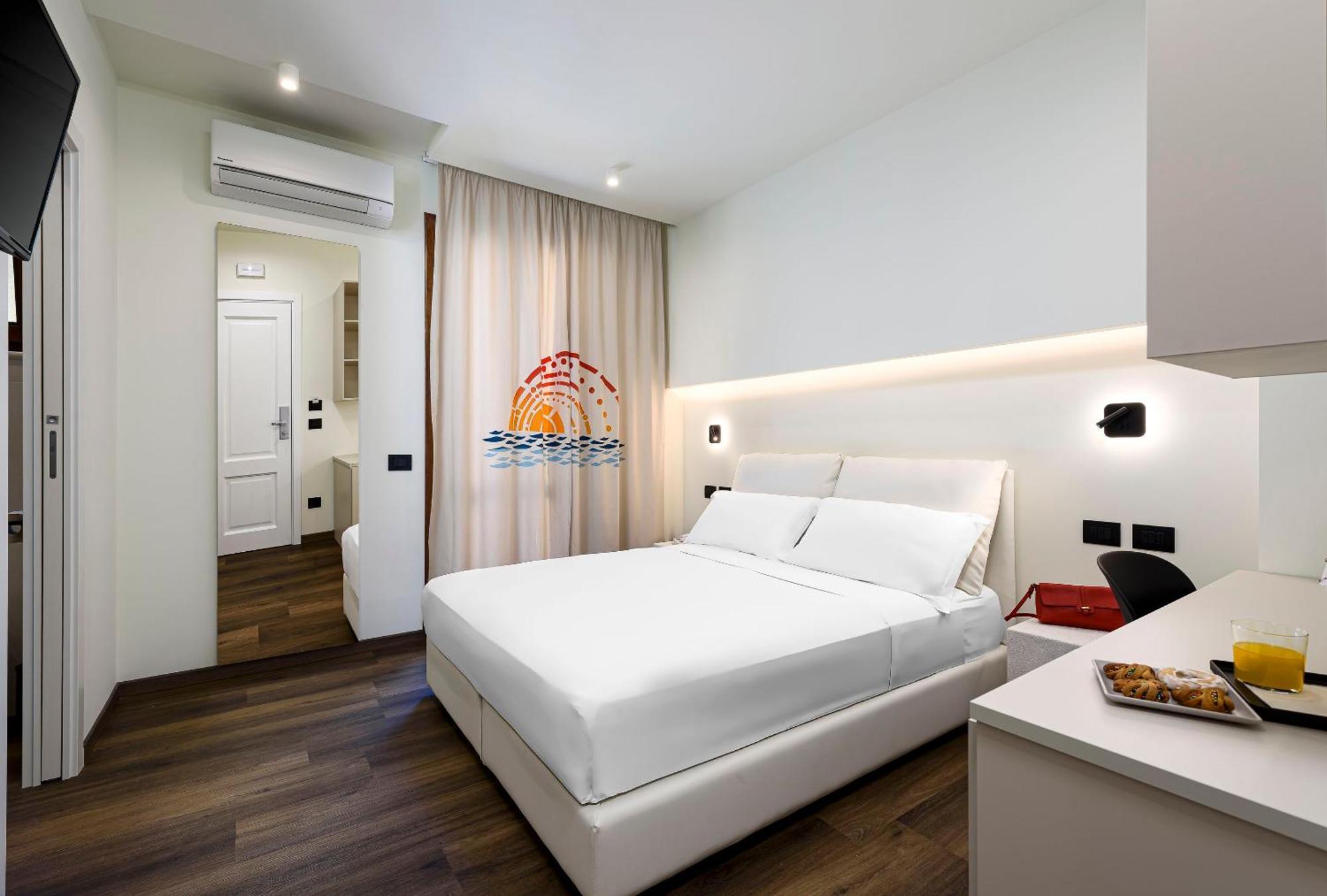 Albergo Auralba ซานวิโต โลคาโป ภายนอก รูปภาพ