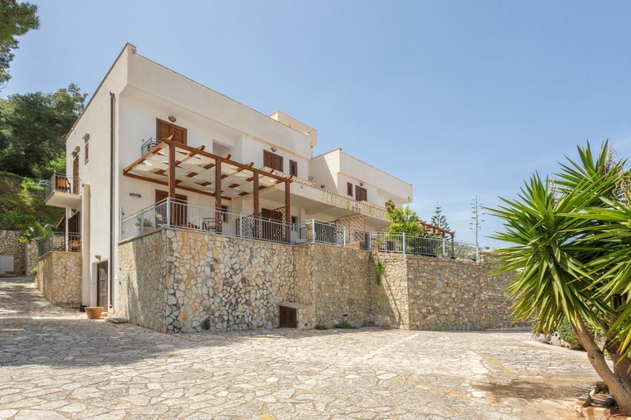 Albergo Auralba ซานวิโต โลคาโป ภายนอก รูปภาพ